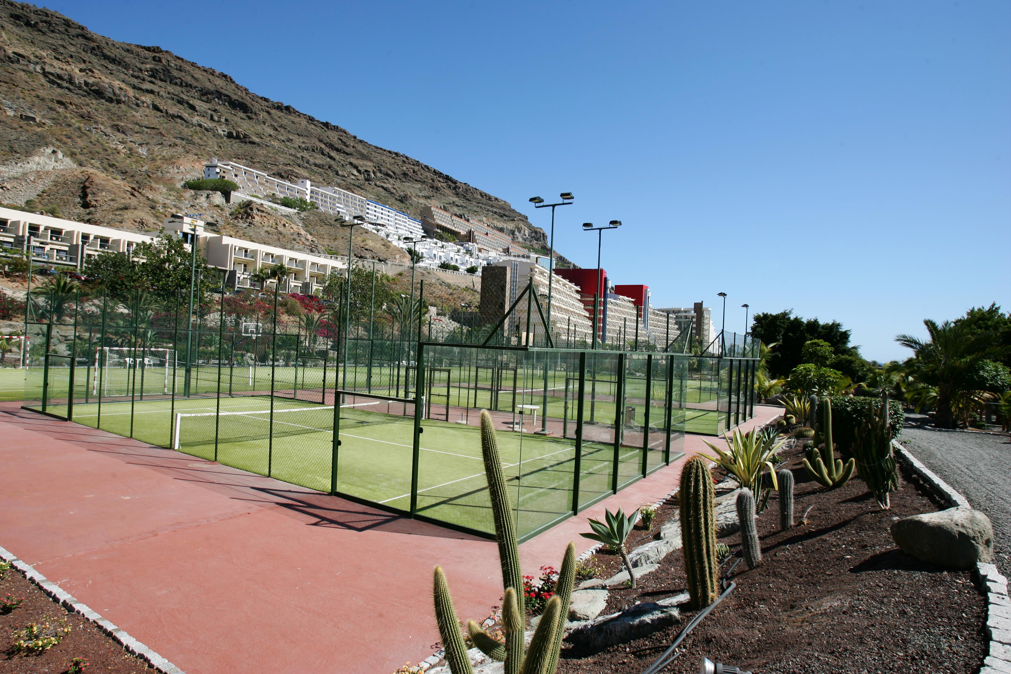 Hotel Livvo Lago Taurito & Aquapark エクステリア 写真