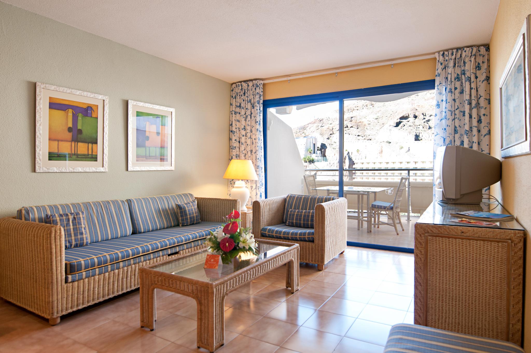 Hotel Livvo Lago Taurito & Aquapark エクステリア 写真